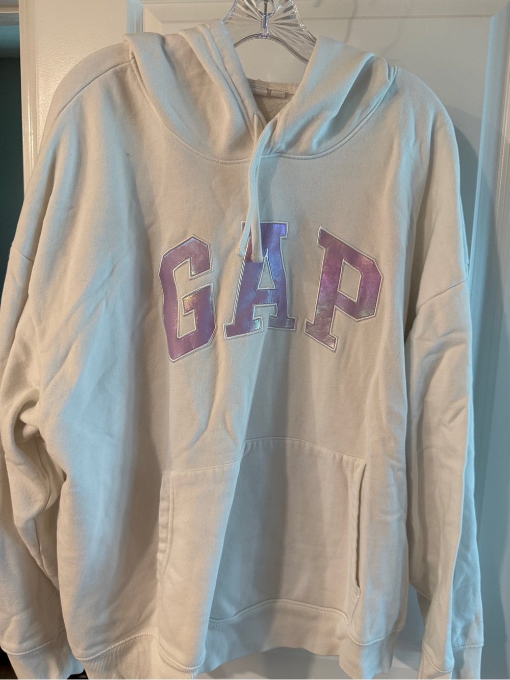 GAP Cream Pullover with Navy Logo